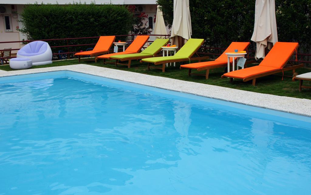 Hôtel Maria Louiza à Pefki  Extérieur photo